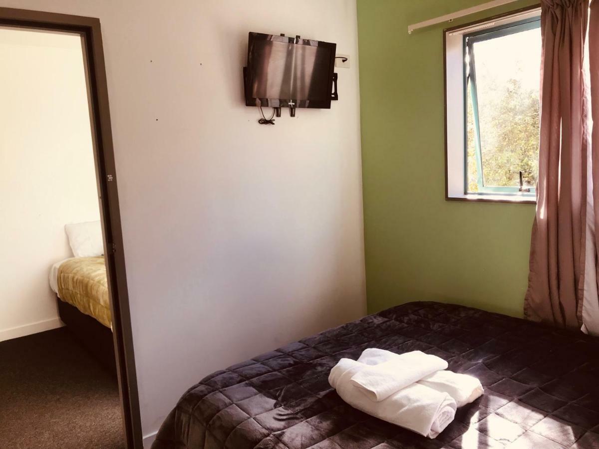 Red Rose Motel Taupo Luaran gambar